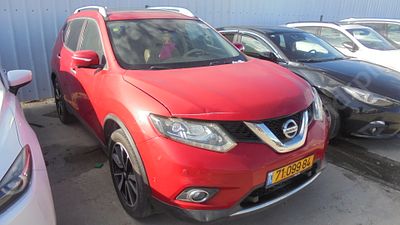 ניסאן אקס טרייל מודל 2017. 182,493 ק"מ, יד רביעית. מחיר מחירון: ₪71,000. תיבת הילוכים: אוטומטי 