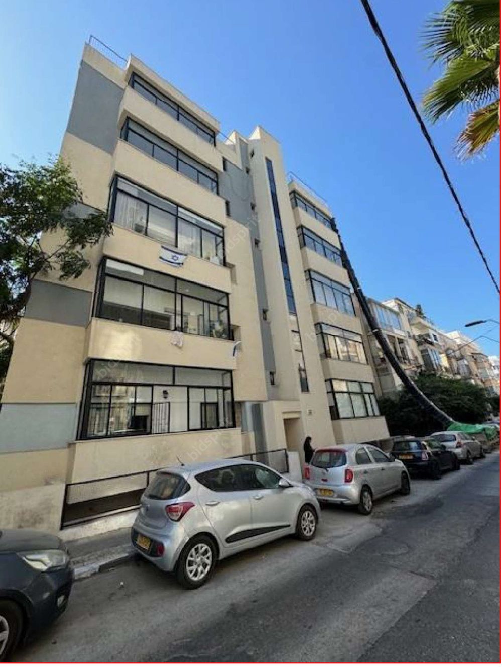 , זכויות בנכס, 3 חדרים, תל אביב -יפו, ברחוב טרומפלדור 48 דירה 15, גוש 6911, חלקה 50 תת חלקה 14.