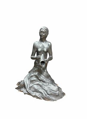 'Nymph with Jug' (Allegory of Water) Ceramic Sculpture, Silver Finish, 38 cm. Scultura 'Ninfa 