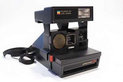 POLAROID 600 LAND CAMERA AUTOFOCUS 660 270 
Polaroid vintage originale. Anni 90 retr&ograve;. Prodotta 