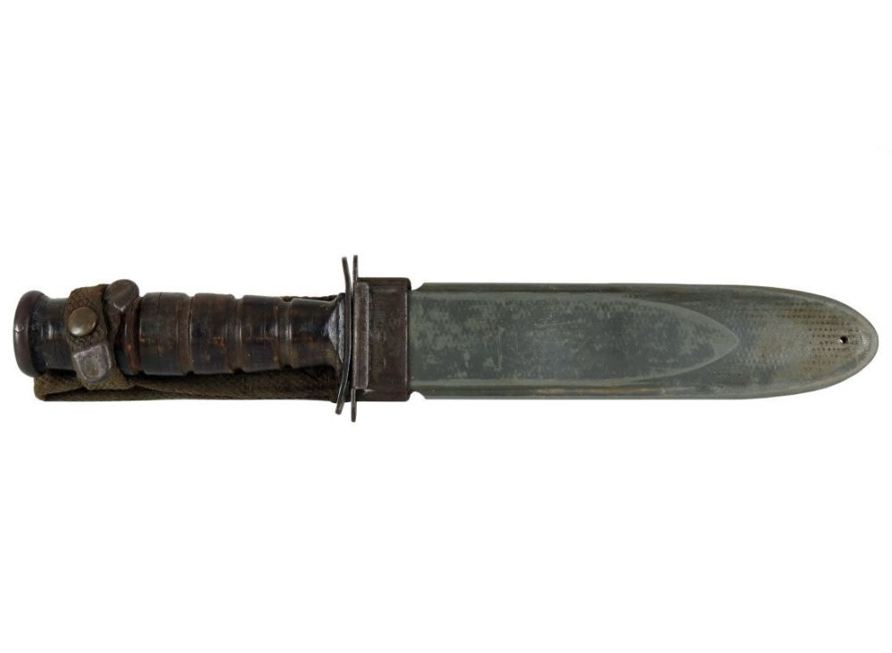 Lot 163: United States Navy Mark 2 Combat / Utility Knife