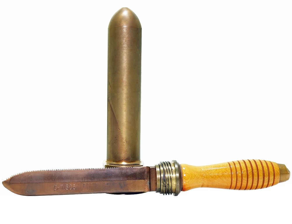 Lot 229: WW2 Non Magnetic US Navy Fisher Spring Knife