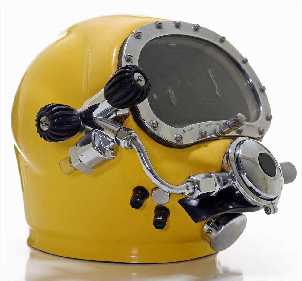 Lot 269: US Divers Com Hat 1 Military Fiberglass Diving Helmet