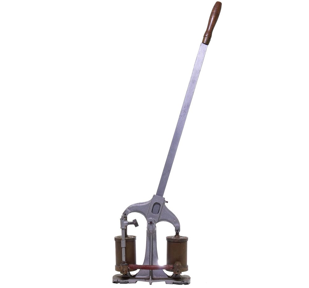 Miller Dunn Divinhood 1A Diving Helmet Air Pump. This is a nice original Miller Dunn model 1A 