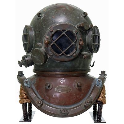 A.J. Morse & Son 1930s Antique Diving Helmet. This is a classic piece of American diving history 