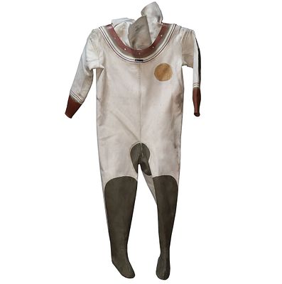 Original Converse Size 3 Canvas Dive Dress. This is a very nice vintage dive dress made by the 