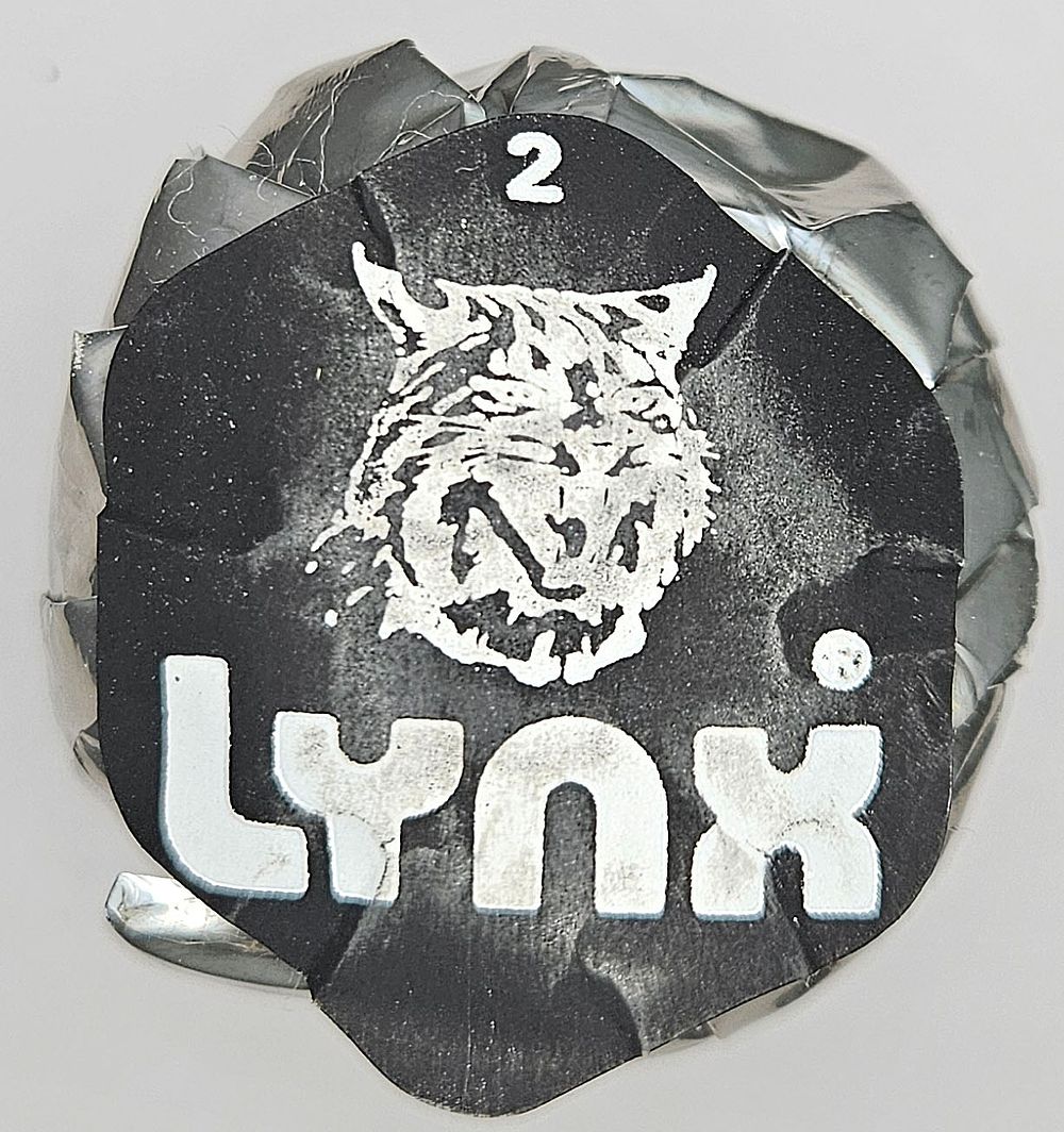 Lot 165: 3 Lynx Vintage Golf Balls In Original Wrappers