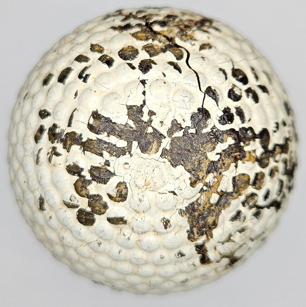 Lot 213: The Colonel St. Mungo Bramble 1910’s Antique Golf Ball