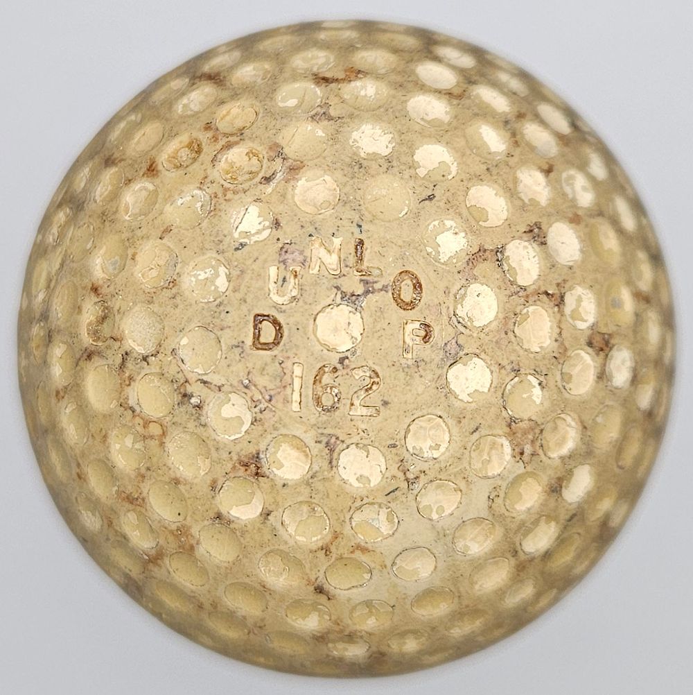 Lot 216: Dunlop 162 1910’s Gutta Percha Antique Golf Ball