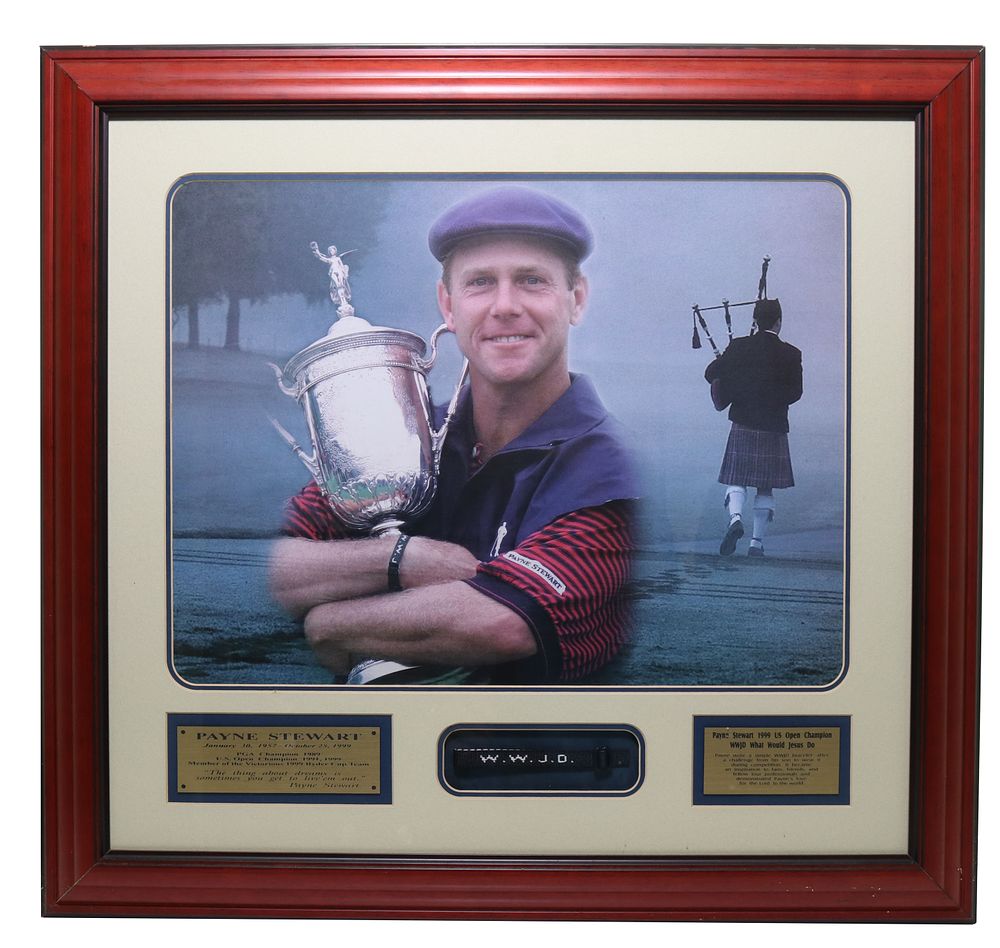 Lot 245: Framed Payne Stewart 1999 US Open WWJD Bracelet