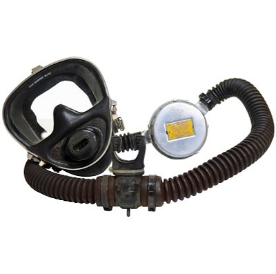 US Divers Aqua Lung Double Hose Regulator & Mask. This is a pair of vintage U.S. Divers Company 