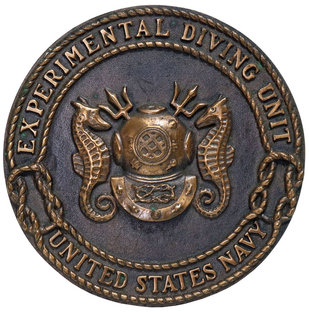Lot 159: Impressive US Navy Experimental Diving Unit Brass Plaque