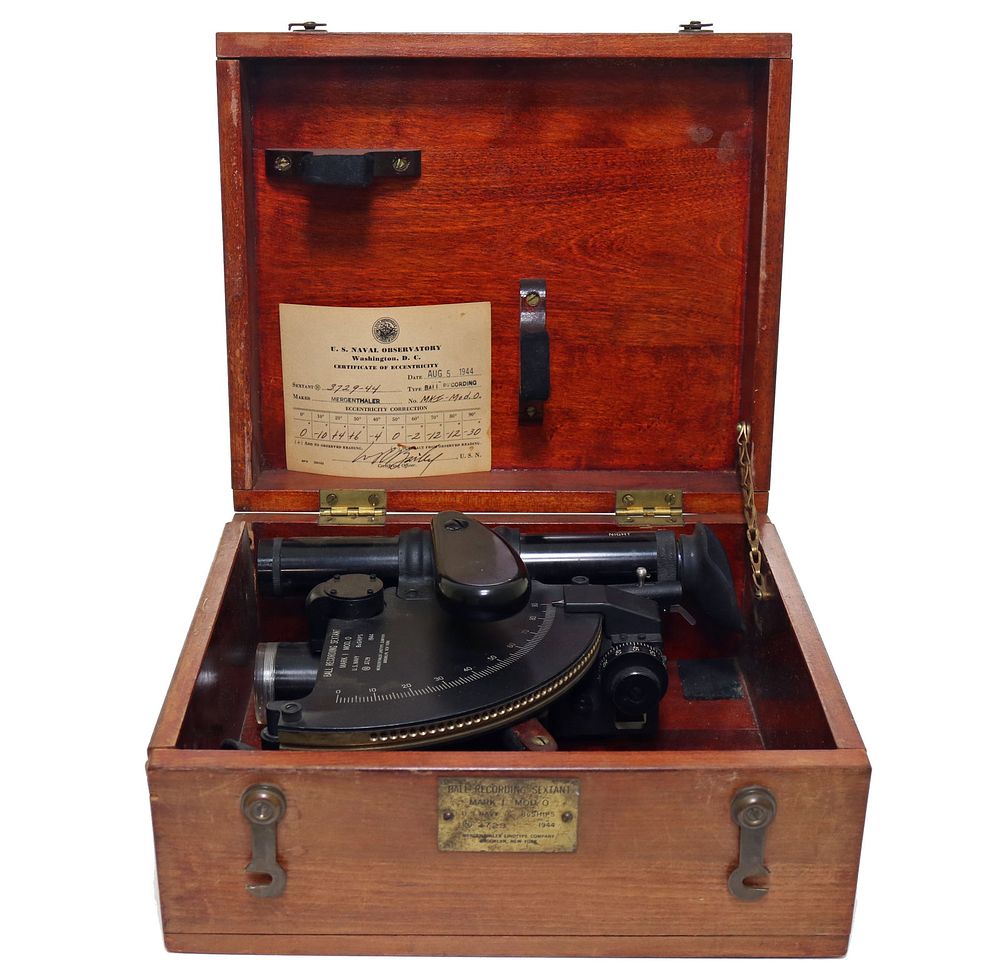 Lot 204: 1944 US Navy Mark 1 Ball Recording Sextant
