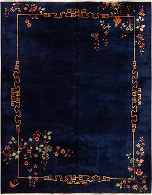 No Reserve - Antique Art Deco Chinese Rug 11 ft 6 in x 9 ft (3.5 m x 2.74 m). Curated 