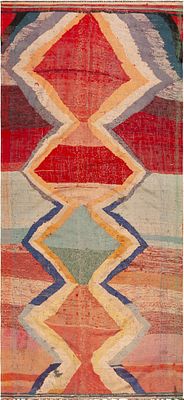Vintage Moroccan Kilim Rug 10 ft x 4 ft 9 in (3.05 m x 1.45 m). Curated collection of antique 