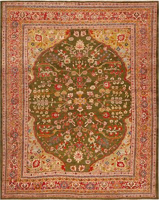 Antique Persian Sultanabad Rug circa 1910 - 11 ft 5 in x 9 ft 2 in (3.48 m x 2.79 m). Curated 