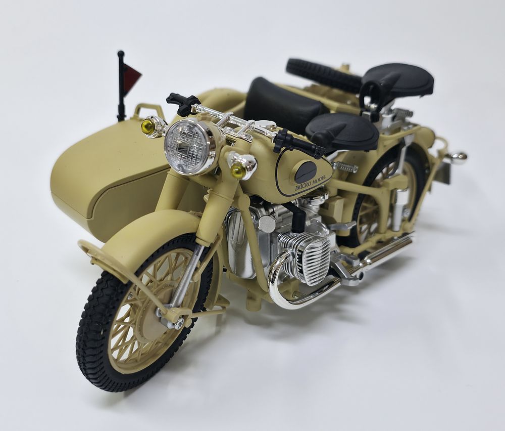 667/ דגם מפואר של אופנוע צבאי נדיר של הצבא הגרמני במלחמת העולם ה-2 מדגם K5600 . דגם מפורט 