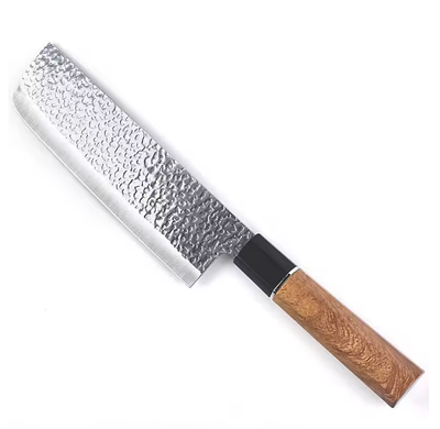 1151/ סכין שף רב-תכליתית בגימור פטיש Hammered Knife
. עשויה פלדת אל חלד 
אורך להב: 17.5 סמ 
עובי 