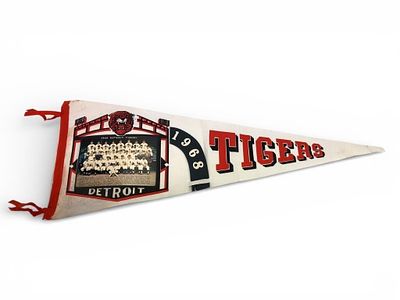 Vtg Detroit Tigers Baseball 1968 Pennant. Vintage Detroit Tigers 1968 baseball pennant 