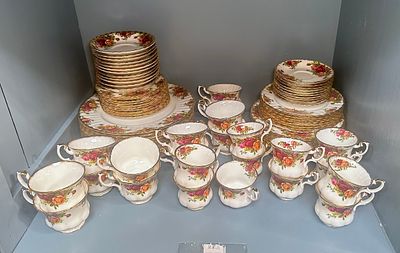 A Royal Doulton 'Old Country Roses' part dinner service, including dinner plates, sandwich 