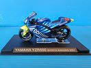Yamaha YZR 500 motorcycle model of Japanese racer Shinya Nakano from 2001. 1/24 scale model made Image - 2