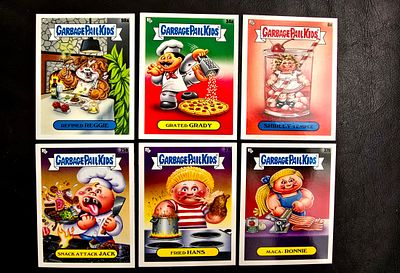 חבורת הזבל - קלפים מקוריים אמריקאים משנת 2021. במצב חדש.