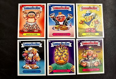 חבורת הזבל - קלפים מקוריים אמריקאים משנת 2021. במצב חדש.