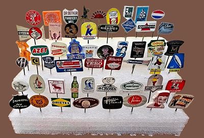 Collection of vintage pins from Western Europe and the United States. Years 1950-1960. 
Most of 