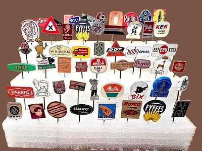Collection of vintage pins from Western Europe and the United States. Years 1950-1960. 
Most of 
