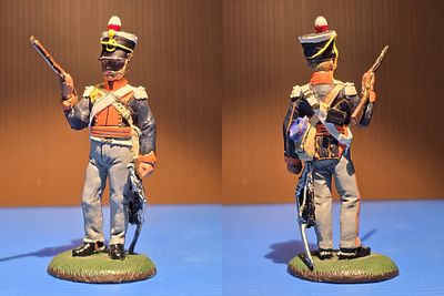 Signed metal statuette from Napoleon Bonaparte's army from 1810, made by Del Prado. A 