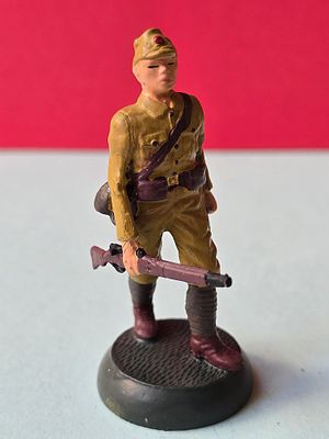 Vintage metal figurine, signed, made by Almirall-palou, Spain. Average height 8-12 cm. 