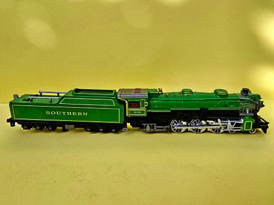 קטר וקרון קיטור רכבת אמריקאי משנת 1918 תוצרת חברת דלפרדו יפן. פריט אספנות מבוקש ונדיר - הקטר 