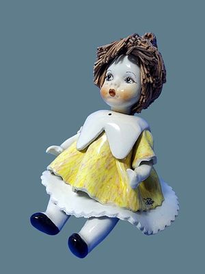 Handmade, signed clown figurine made by Zampiva Italy. An impressive and unique item. 
Made 