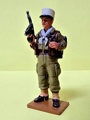 Metal statuette of a soldier of the French Foreign Legion (L&eacute;gionnaire) 1957. The figurine 
