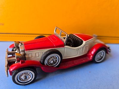 A rare collectible metal model of a 1931 Stutz Bearcat, part of the Matchbox Models of 