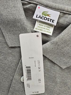 Classic Lacoste polo shirt in a regular fit (Classic Fit), made of 100% piqu&eacute; cotton, in gray 