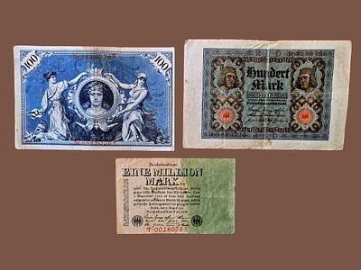 A collection of historical German banknotes from the Weimar Republic and the German Empire. Year 