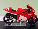 A collectible model of a Yamaha YZR500 motorcycle in 1:24 scale, representing the motorcycle Image - 4