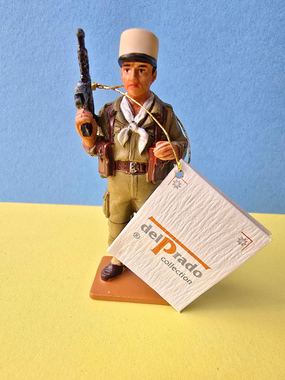 Del Prado Collectible Soldier Metal Figurine. The statuette depicts a French soldier from 1957. 