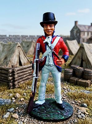 Signed metal statuette from Napoleon Bonaparte's army from 1800, made by Del Prado. A 