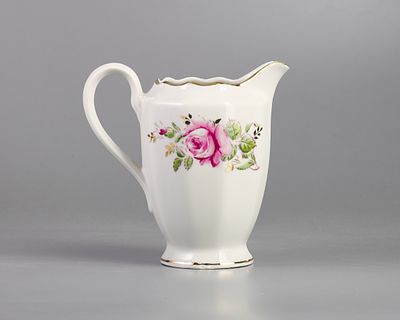 Молочник "Роза". Фарфор, роспись, позолота, h-12,5 см., СССР, Рижский фарфоровый завод (RPR) 