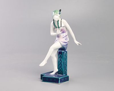 Фигура "Танцовщица на тумбе". Фарфор, роспись, h-17.5 см., Германия, "ENS", 1920-е гг. 