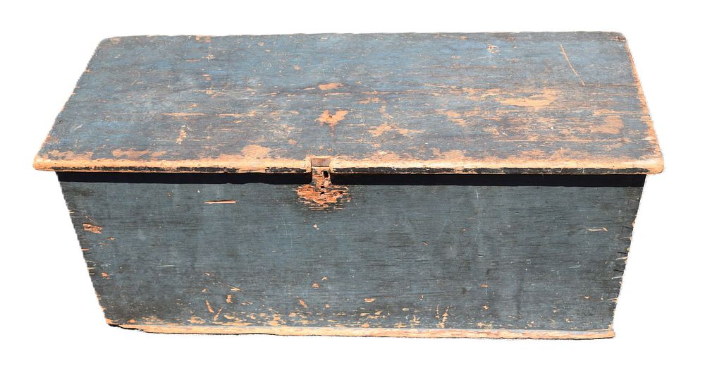 Lot 137A: Country Early Blanket Box