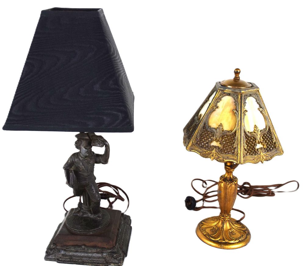 Lot 248: Lamp Lot
