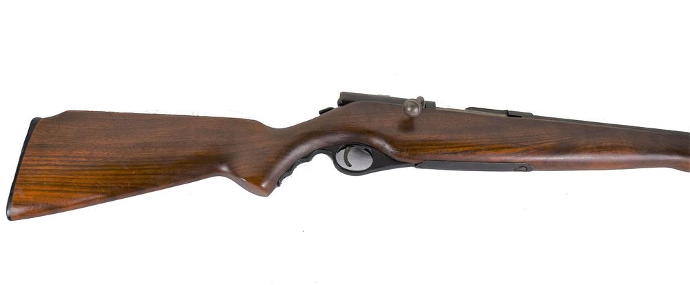 Lot 204: Mossberg Shotgun