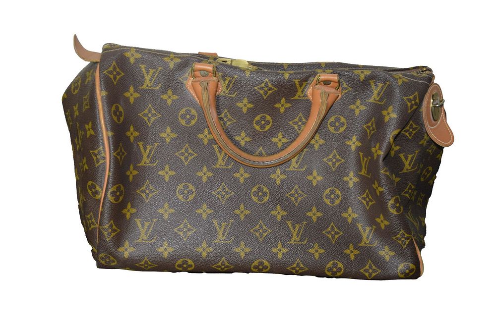 Lot 10: Louis Vuitton Carrying Bag