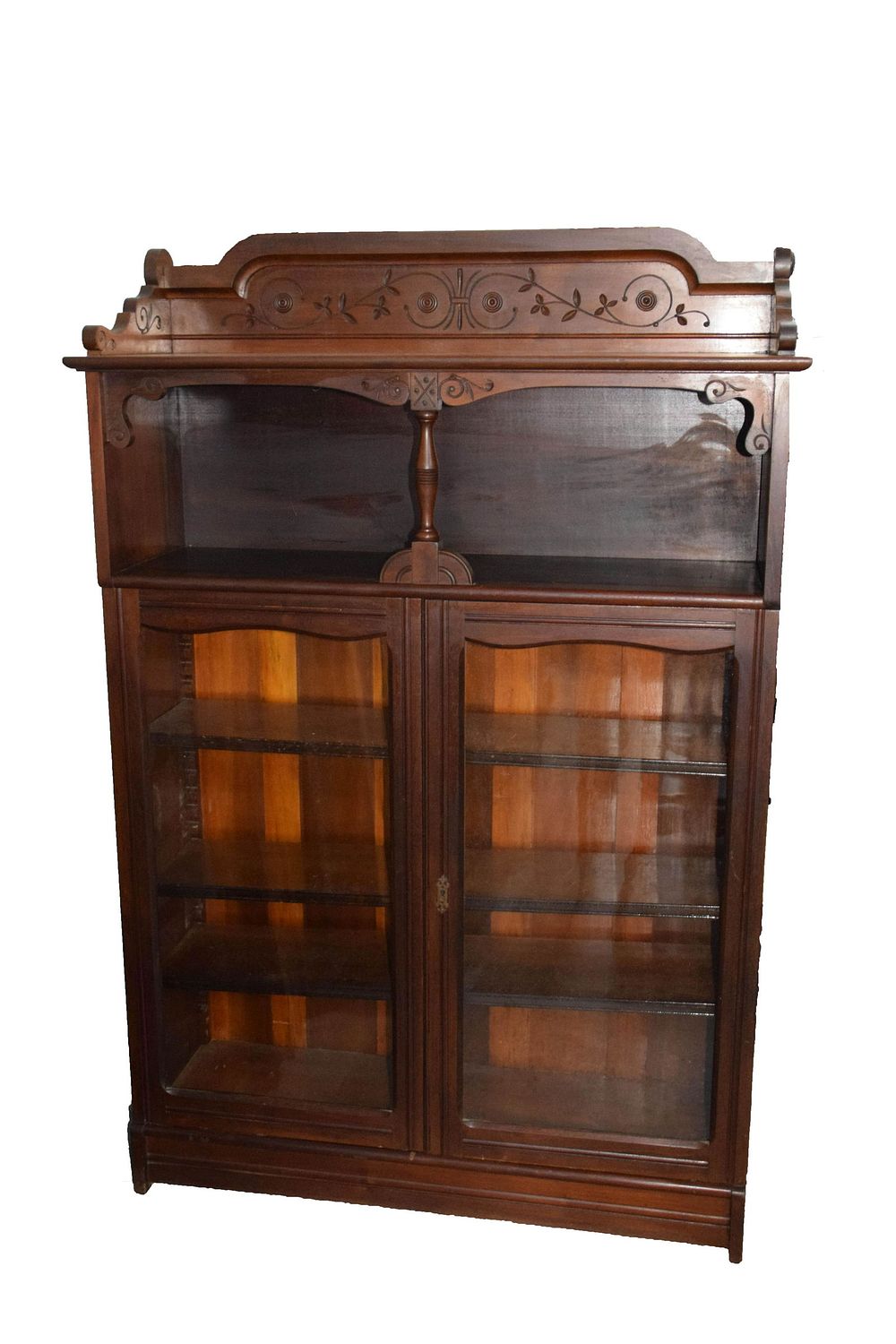 Lot 58: 5 Shelf Eastlake Bookcase