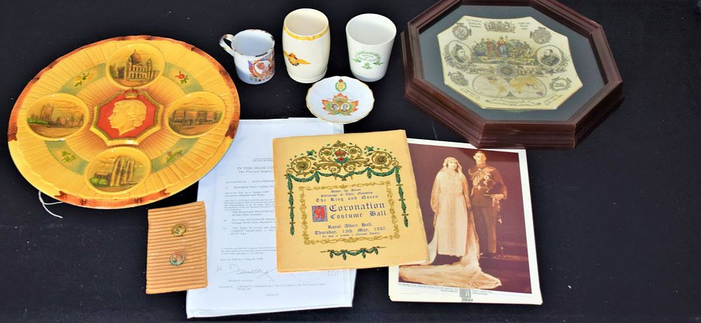 Lot 105: English Royalty Lot