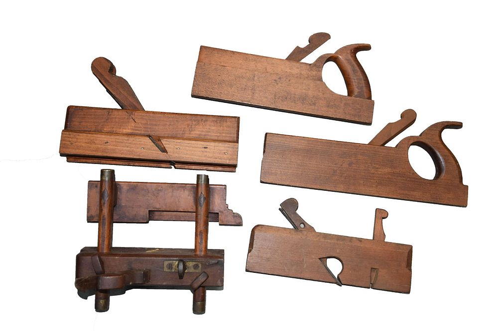 Lot 214: Lot of Planes