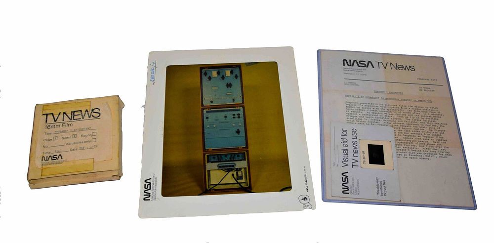 Lot 158: NASA Voyager 1 Encounter